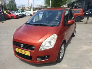 Suzuki Splash 1.0 Exclusive . (bj 2009)