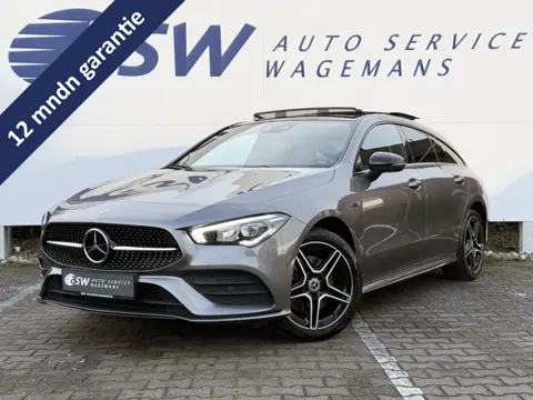 Mercedes-Benz CLA-Klasse Shooting Brake 250 e Business Solution AMG | Pano | Trekhaak | Memory | Cam