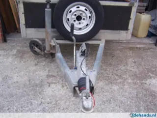 Geremde aanhangwagen dubbel as