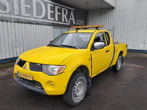 Mitsubishi L200 , 4x4 , 2.5 Di-D , Club cab (bj 2006)