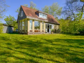 Vrijstaand vakantiehuis met rustige ligging nabij De Koog