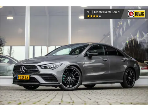 Mercedes-Benz CLA-Klasse 180 AMG Line | Pano | Camera | 19"
