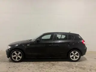 BMW 1-serie 120i High Executive 5drs. Automaat Airco Cruise C.