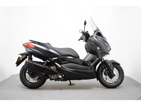Yamaha X-MAX 300 Iron Max (bj 2019)
