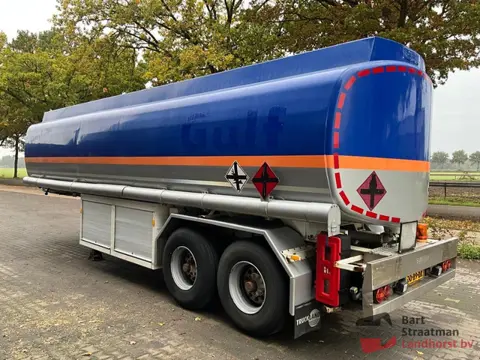 Burg BPO 12,5-18 2 Assige tankoplegger met 5 compartementen 33.000 L BS1827