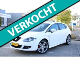 SEAT Leon 1.2 TSI Ecomotive Sport SCHUIFDAK l CRUISE l NAVI