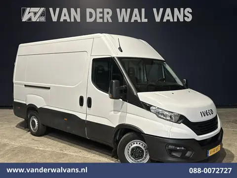 Iveco Daily 35S16V 157pk L2H2 Euro6 Airco | 3500kg trekvermogen | Parkeersensoren bijrijdersbank