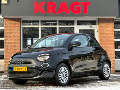 Fiat 500e Urban 42 kWh - carplay - climate - zeer netjes!