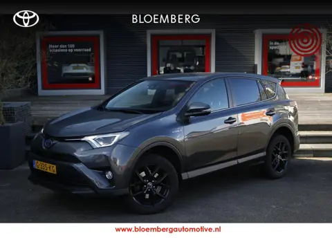 Toyota RAV4 2.5 Hybrid Black Edition (bj 2018, automaat)