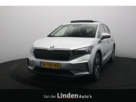 Škoda Enyaq iV 60 SOH 94% | Warmtepomp | Panoramadak | Camera | Leer