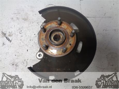 Opel Astra Hatchback 2009-2015 Fusee links voor met lager
