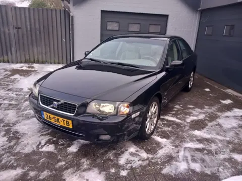 Volvo S80 2.4 Momentum Graphite,Airco,Cruise control,Automaat,Schuifkantel dak,Stoelverwarming