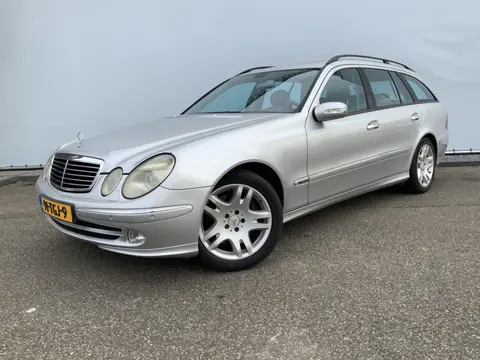 Mercedes-Benz E-Klasse Combi 500 V8 Elegance 4-Matic airmatic,full option