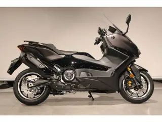 Yamaha T-MAX 560 TECH MAX (bj 2025)