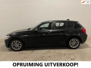 BMW 1-serie 118i Automaat 5drs. Navi Cruise Control Clima PDC Keyless