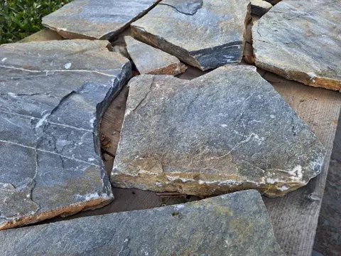 Blue Shards Flagstone / breuksteen