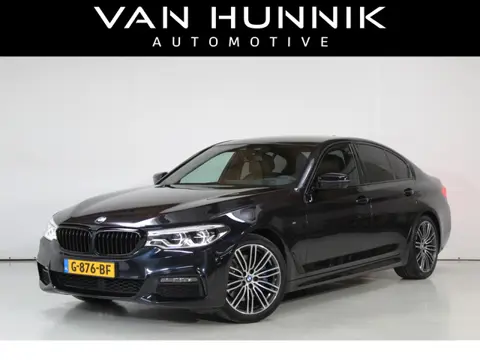 BMW 5 Serie 530i High Ex M-Sport | HUD | Sfeer | Memory | Trekhaak | Camera