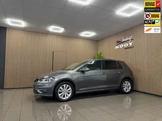 Volkswagen Golf 1.6 TDI * Carplay / Afn. Trekhaak / LED / Cruise control / NL Auto *