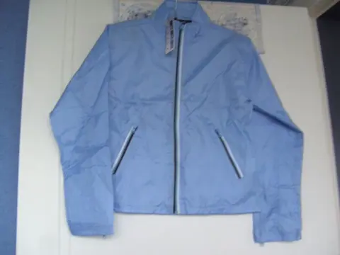 SPORTIEF KINDER JASJE ALIBI MAAT 13 DONKER &amp; LICHT BLAUW