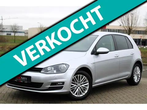 Volkswagen GOLF 1.2 TSI CUP l Climate l PDC l Stoelverw