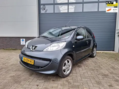 Peugeot 107 | 1.0-12V XS Urban Move |