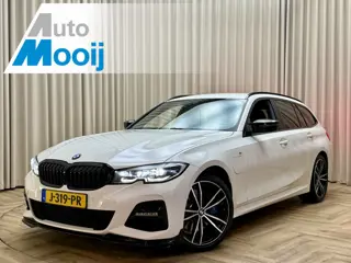 BMW 3 Serie Touring 330e M-Sport / Org.NL! / Carplay / Leder / Elek. Trekhaak / 19'' LMV /LED / Stoe