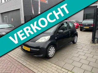 Peugeot 107 1.0-12V XR 1e Eigenaar! Stuurbekrachtiging NAP APK