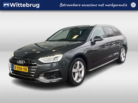 Audi A4 Avant 35 TFSI Advanced Edition / Zwenkbare trekhaak / Climatronic / Navigatie / 17'' LMV