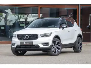 VOLVO XC40 1.5 T5 RECHARGE R-DESIGN / TREKHAAK / LAGE KMST
