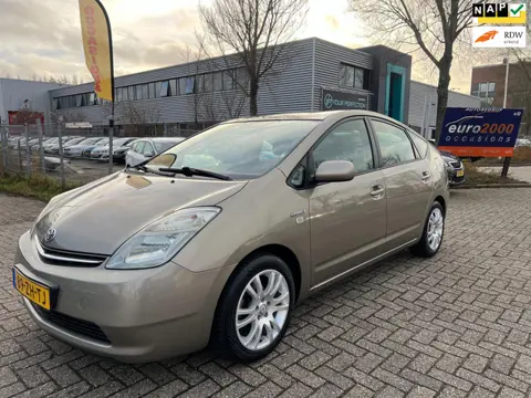Toyota Prius 1.5 VVT-i Comfort - KEURIGE STAAT - CRUISE !