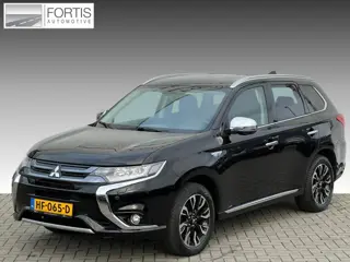 Mitsubishi Outlander 2.0 PHEV Instyle NL AUTO | CAMERA | ELEKTR KLEP | LEDER |