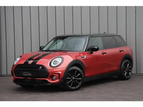 MINI Clubman 2.0 Cooper S | 192PK | Sfeerverlichting | Led | Stoelverwarming | Clima | Pdc | Carplay