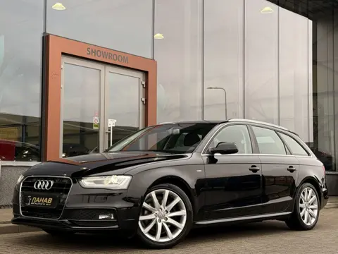 Audi A4 Avant 1.8 TFSI Pro Line S-Line | Cruise | Stoelverwarming | V + A Parkeersensoren | Bluetoot