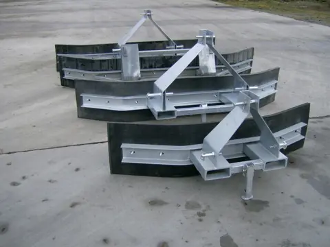 rubberschuif modder en sneeuwschuif giant weidemann driepunt heftruck