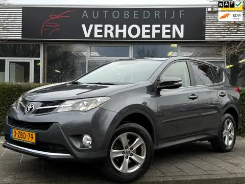 Toyota RAV4 2.0 Dynamic Limited 4WD - AUTOMAAT - PARKEER CAMERA - CRUISE / CLIMATE CONTR - CARPLAY -