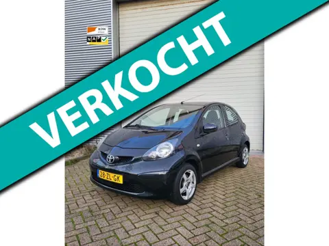 Toyota Aygo 1.0-12V + 5 Deurs Airco Nwe APK