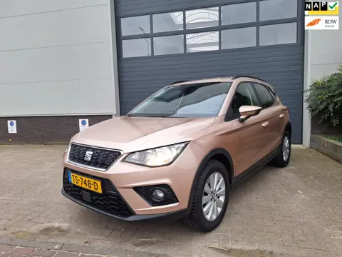 Seat Arona | 1.0 TSI Style Business Intense | Apple Carplay | Achterruit rijcamera | Keyless go & st