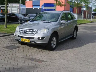 Mercedes-Benz M-Klasse 350 4 Matic (bj 2006, automaat)