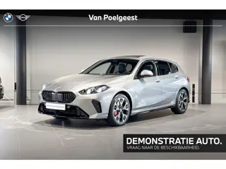 BMW 1 Serie 120 M Sport Design Edition | Glazen Panoramadak | Stoelverwarming | Achteruitrijcamera |