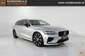 VOLVO V60 2.0 B3 R-DESIGN, ACC, Lane, Harman Kardon, Leder