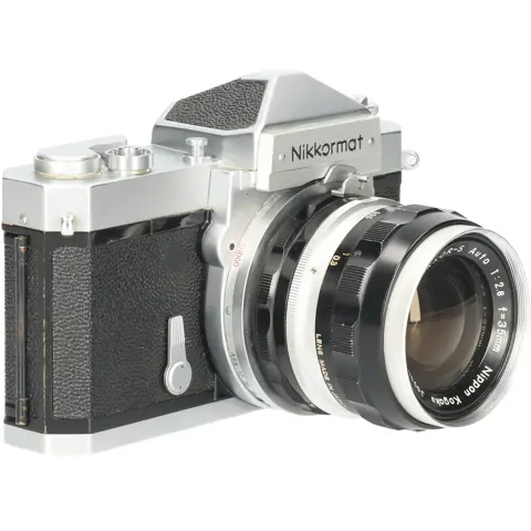 Tweedehands Nikkormat FT met Nikkor-S Auto 35mm f2.8 CM5236