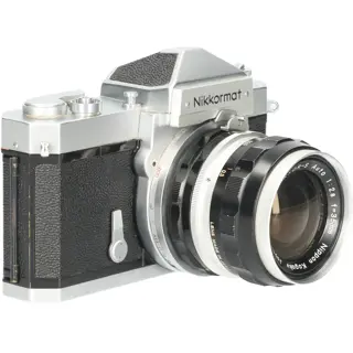Tweedehands Nikkormat FT met Nikkor-S Auto 35mm f2.8 CM5236