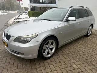 BMW 5-serie Touring 520i Corporate Lease Business Line Edition I