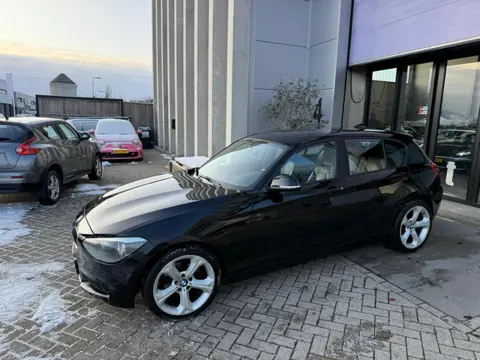 BMW 1-serie 116i Business+ AUTOMAAT! LEUKE AUTO! INRUIL MOGELIJK!