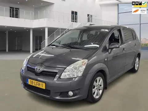 Toyota Verso 1.8 VVT-i Luna 7-PERSOONS AUTOMAAT CRUISE/AIRCO/TREKHAAK | NETTE AUTO !