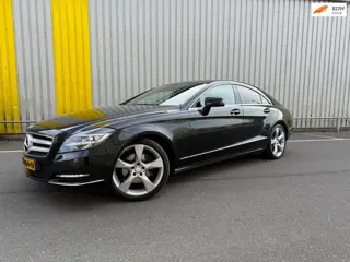 Mercedes-Benz CLS-klasse 250 CDI // AUTOMAAT / LEDER / NAVI / CAMERA / LM VELGEN / BOMVOL