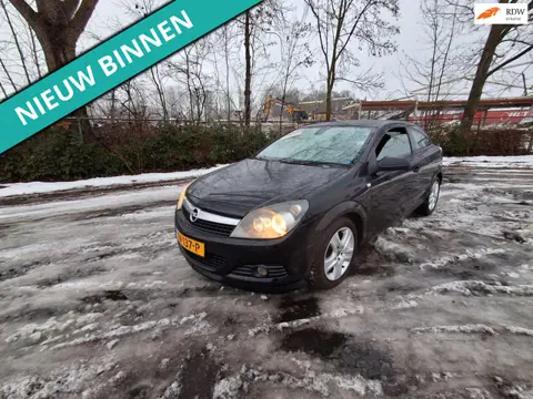 Opel Astra GTC 1.4 Business LEUKE AUTO RIJDT EN SCHAKELT GOED