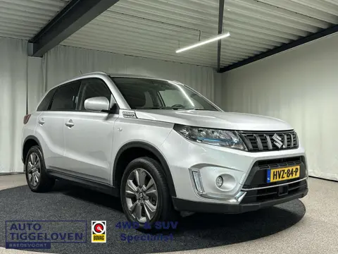 Suzuki Vitara 1.5 Hybrid Select Automaat | Navi | Trekhaak | Stoelverwarming