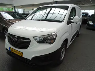 Opel Combo 1.5D L2H1 Edition maxi, Carplay, Navi, Cruise, Airco, Etc.