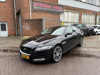 Jaguar XF 3.0d Portfolio